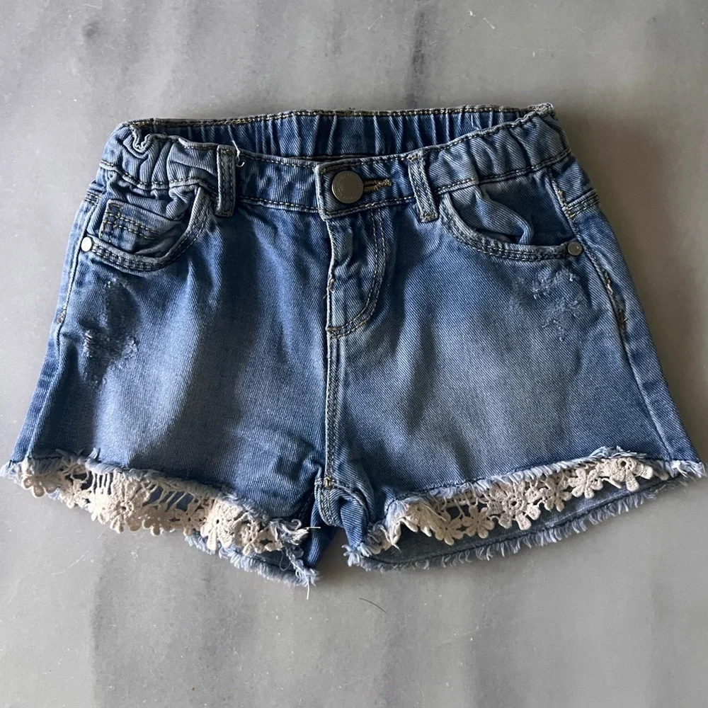ZARA baby Denim Shorts with Frayed Edges and Lace Trim - Size 9-12 Months - Picture 8 of 10